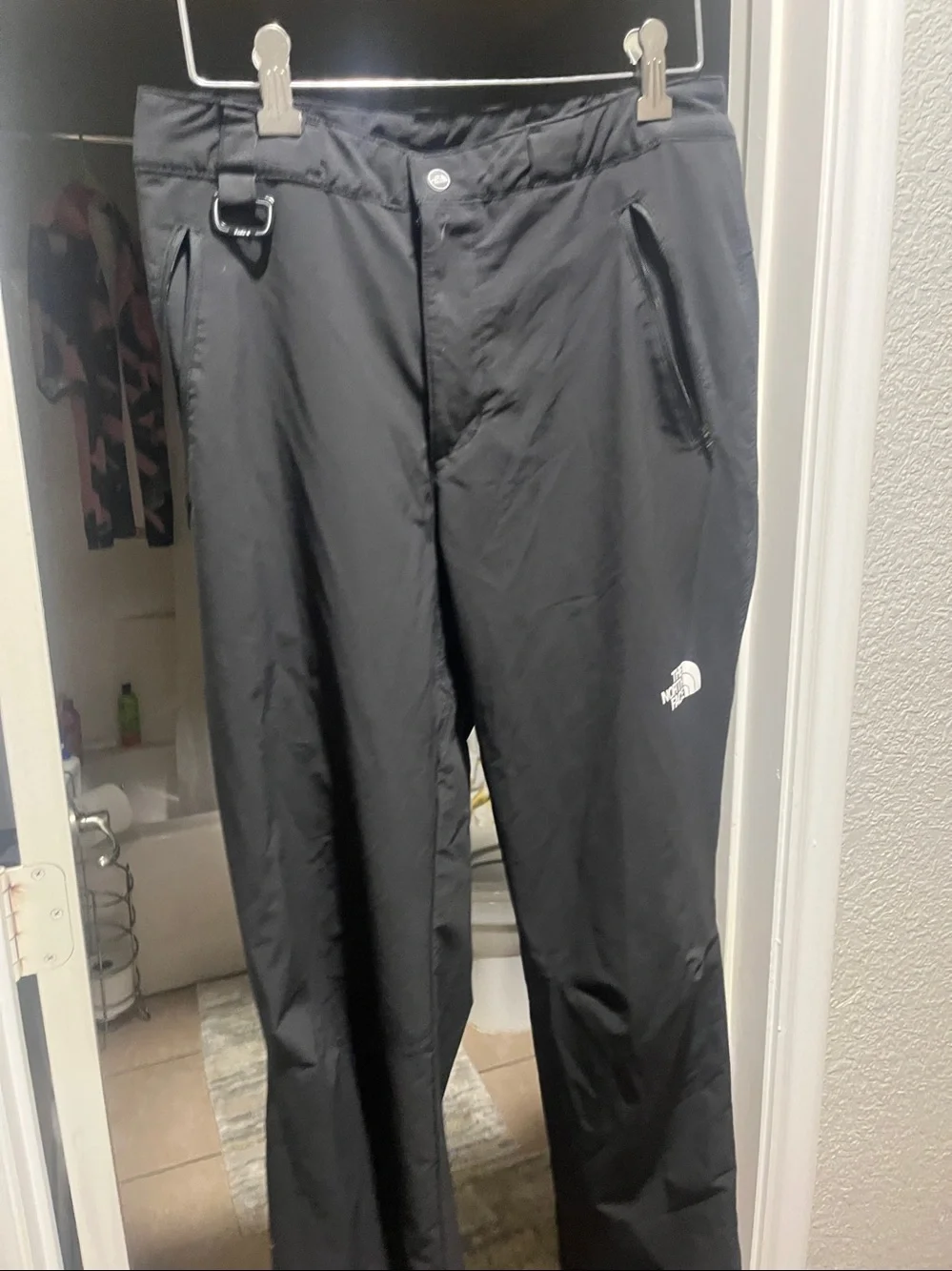 2 pr The North Face Men's Black Active Jogger Pants Khaki/Black
